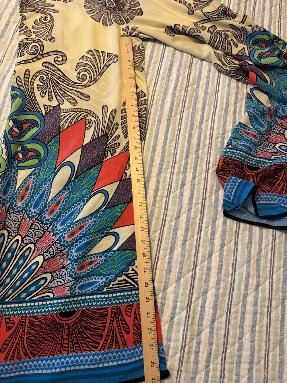 Women’s Cream & Multicolor Printed Pants - Picture 5 of 7
